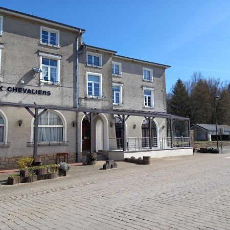 Petite Chatelaine Batiment Les Chevaliers Herbeumont Kültér fotó